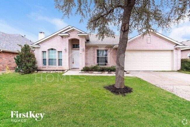 Building Photo - 813 Dayspring Dr