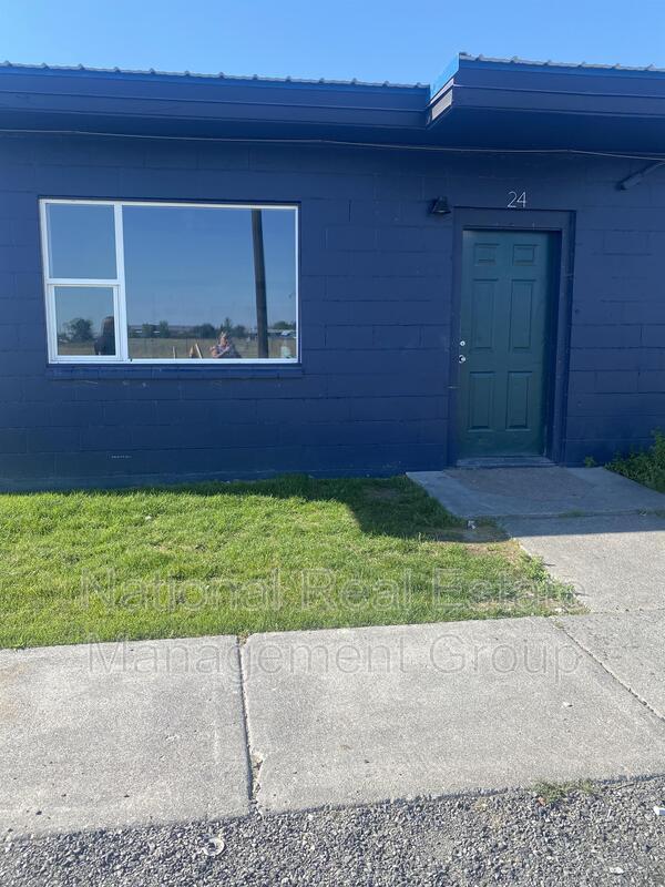 Foto del edificio - 6379 Arnold Dr