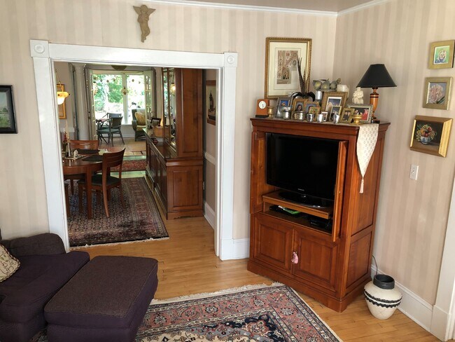 Foto del edificio - 55 Everett St