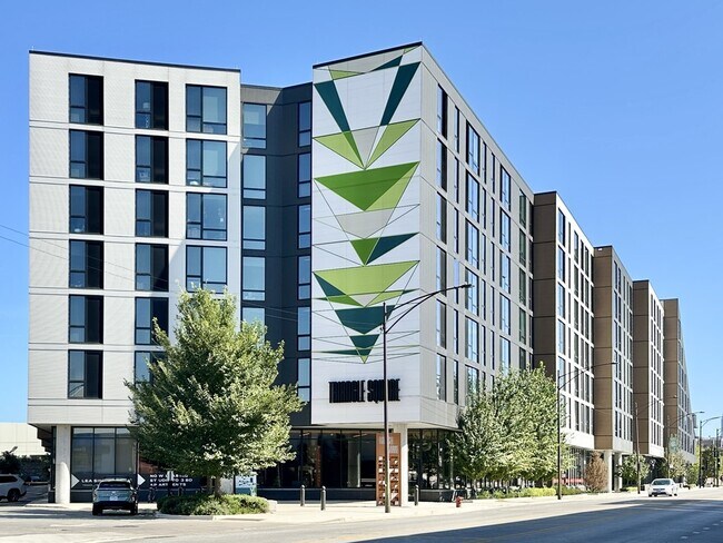 Building Photo - 2155 N Elston Ave