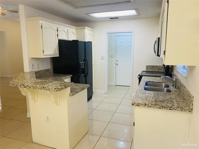 Foto del edificio - 15 San Gerardo St