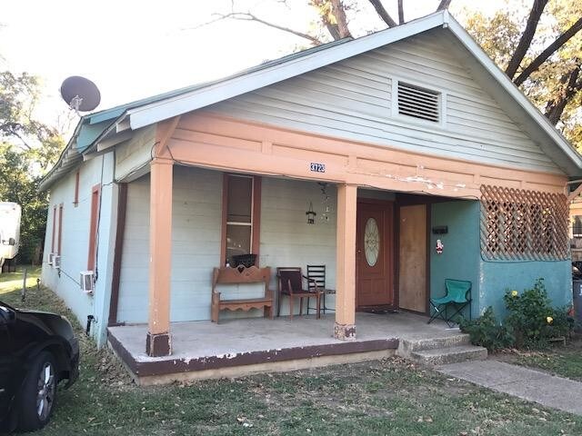 Primary Photo - 3723 Dildock St