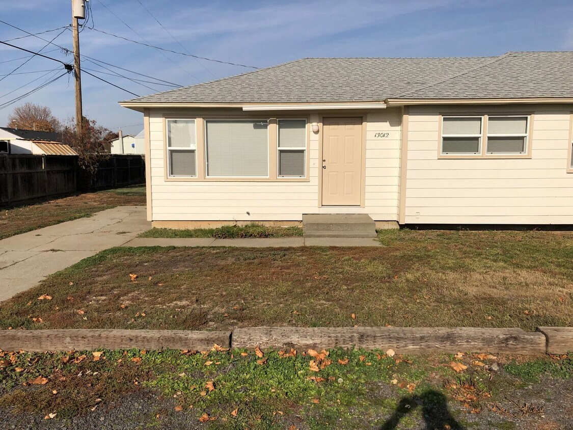 13008 W 10th Ave Apartment for Rent in Airway Heights, WA