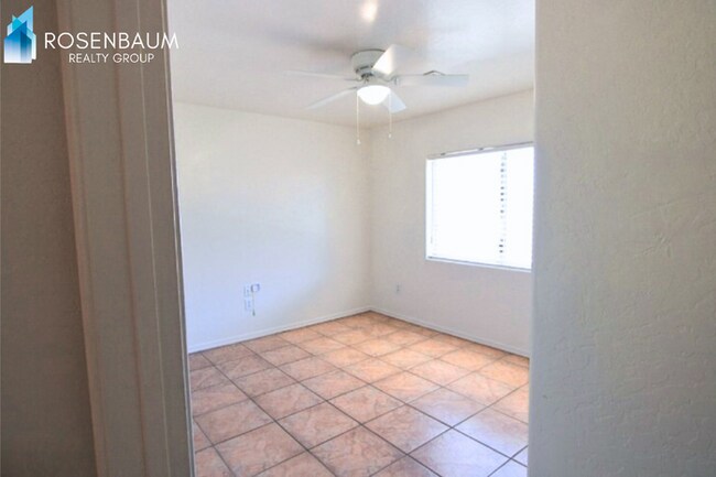 Foto del edificio - 9975 W Lynx Dr