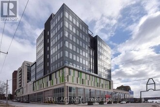 Building Photo - 111 Worsley St