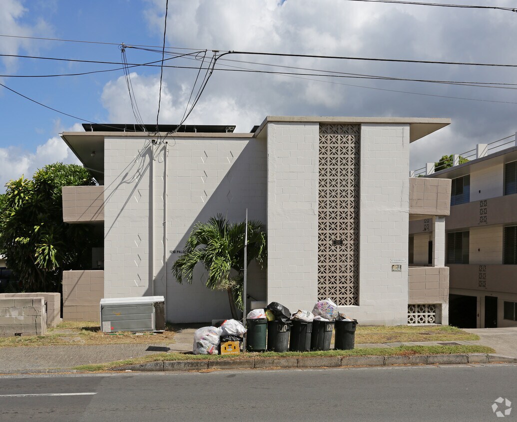 Building Photo - 1210 Palolo Ave