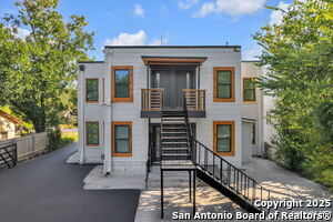 Foto del edificio - 1505 W Woodlawn Ave