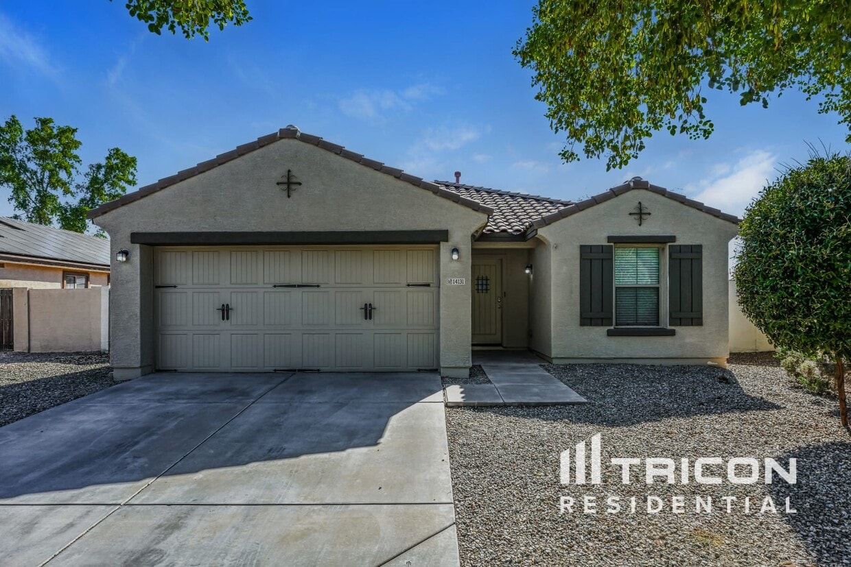 Primary Photo - 14131 W Corrine Dr