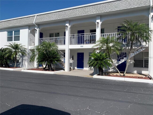 Building Photo - 7151 Sunset Way