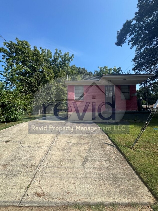 2 Bedroom 1 Bath House!! - 2 Bedroom 1 Bath House!!