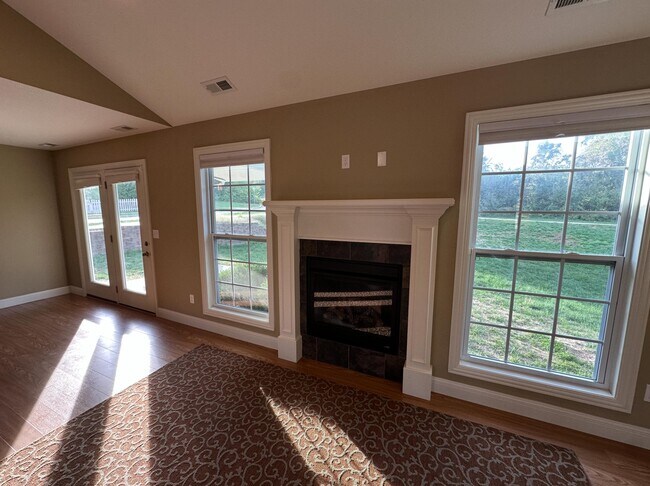 Foto del edificio - 4500 Weybridge Dr