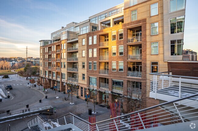 Building Photo - Park Place Lofts at Riverton