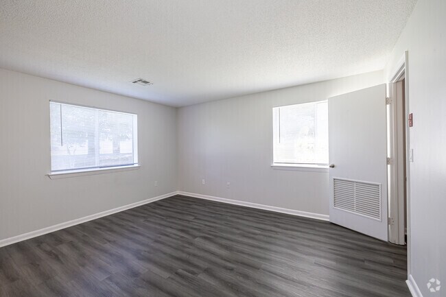 2BR, 2BA Classic - 800SF - Bedroom - Briar Knoll Apts