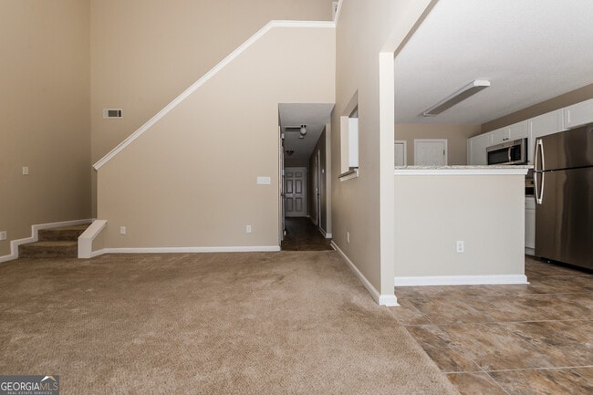 Foto del edificio - 473 Hillandale Park Dr