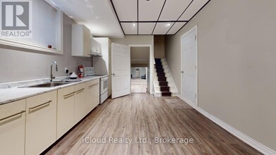 Building Photo - 55 Royal Palm Dr