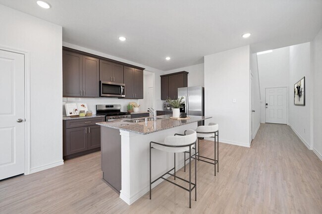Foto del edificio - 8311 Wave Arbor Dr