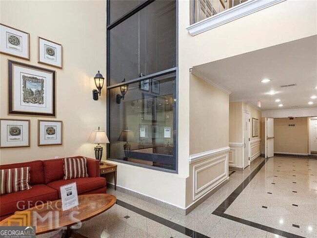 Foto del edificio - 4313 Pine Heights Dr NE