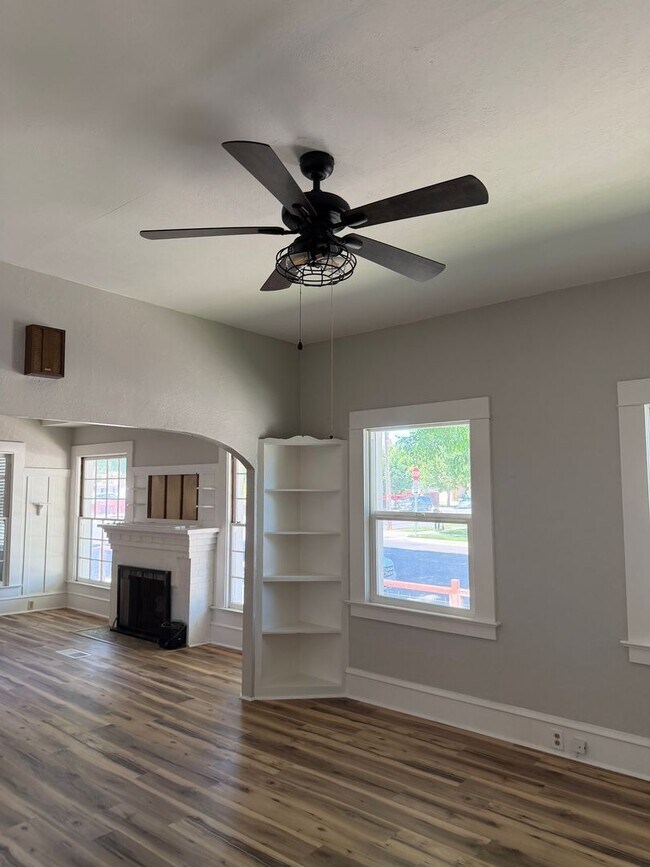 Foto del edificio - Warm and Charming 2 Bedroom Home in Newman for Rent!