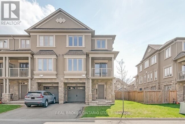 Photo du bâtiment - 2305 Natasha Cir