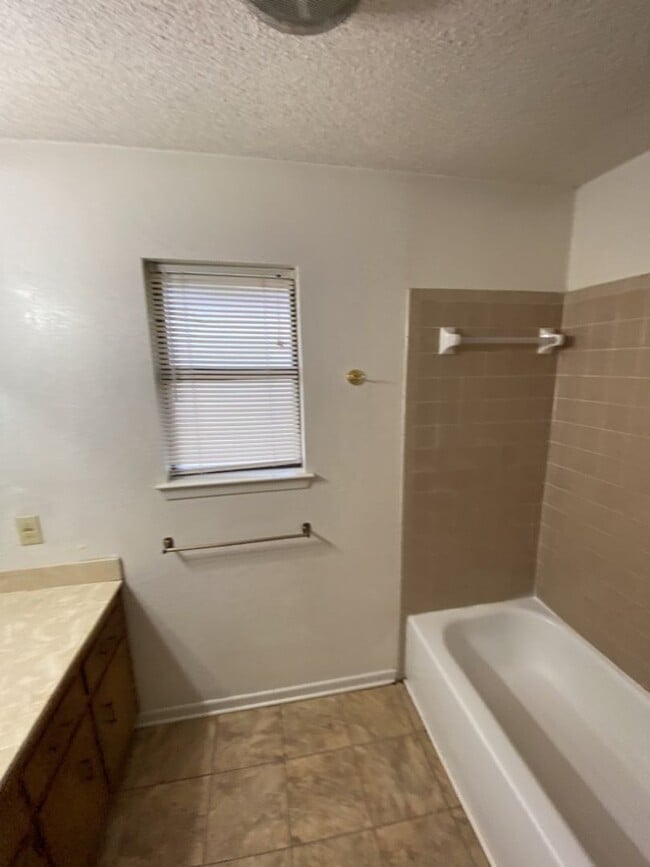 Building Photo - 4Bd/2Ba in Killeen, TX!