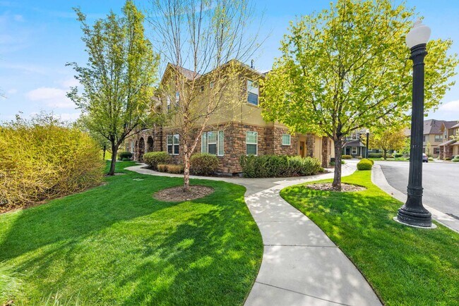 Foto del edificio - 1152 E Winding Creek Dr