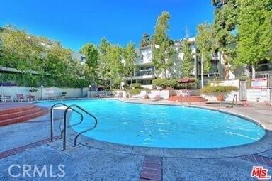 Foto del edificio - 4900 Overland Ave