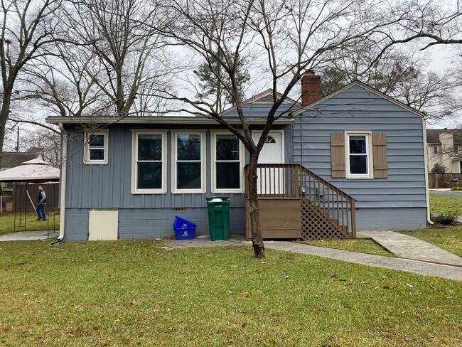 Building Photo - 2638 Brown Cir SE