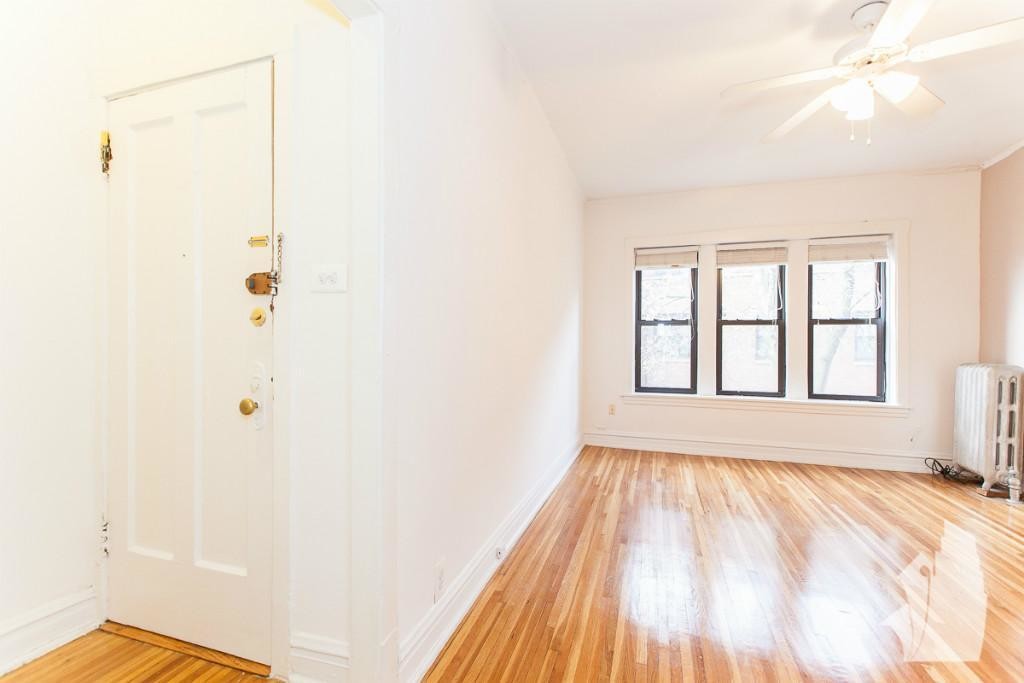 Foto principal - 634 W Cornelia Ave