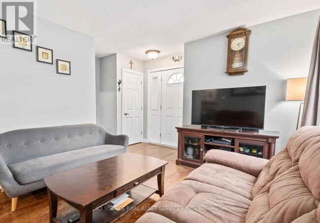 Photo du bâtiment - 2377 Industrial St