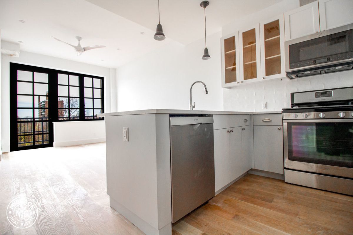 Foto principal - 730 Franklin Ave