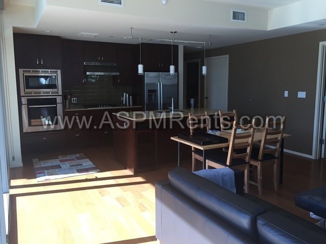Foto del edificio - DOWNTOWN CITY CREEK EXECUTIVE CONDO