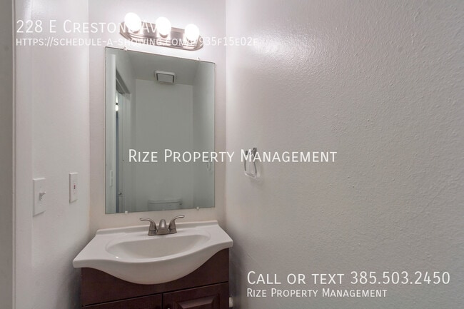 Foto del edificio - 228 E Crestone Ave