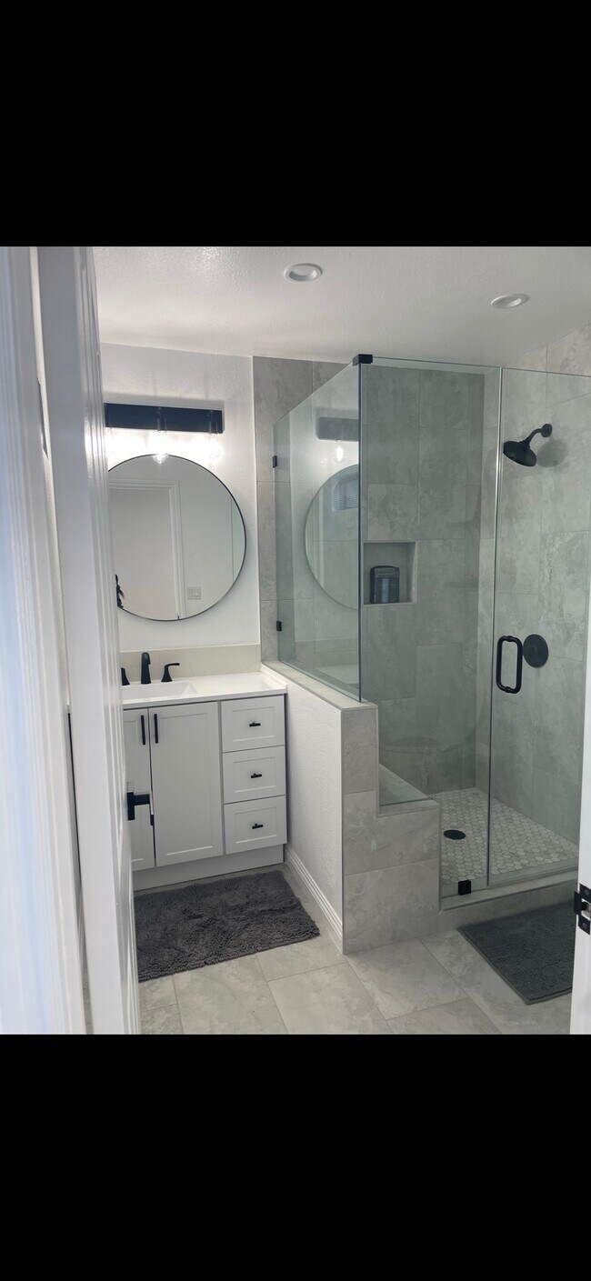 Master Bathroom - 241 E Home St