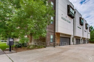 Building Photo - 5810 Bryan Pkwy