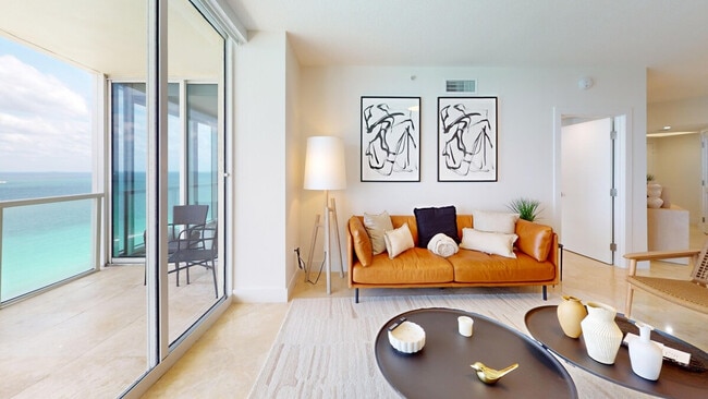 Building Photo - 16711 Collins Ave