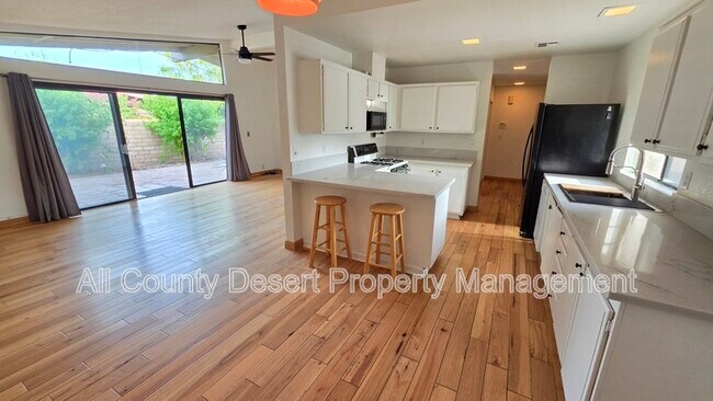 Building Photo - 74204 Catalina Way