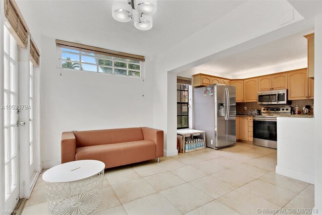 Building Photo - 3 br, 2 bath  - 20944 Bay Ct Apt 346