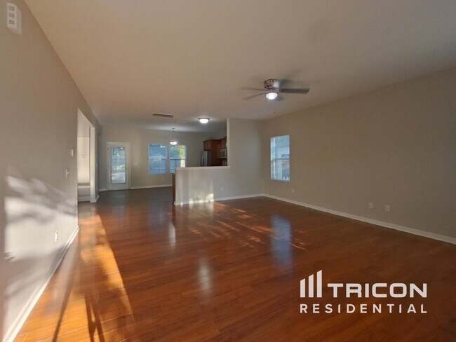 Foto del edificio - 625 Rook Rd