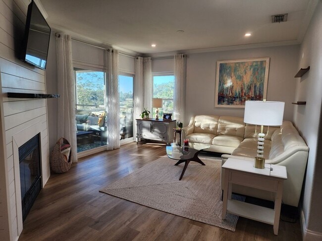 Foto del edificio - 1800 The Greens Way