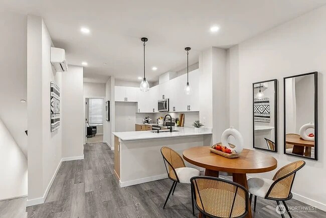 Foto del edificio - 16111 36th Ave W