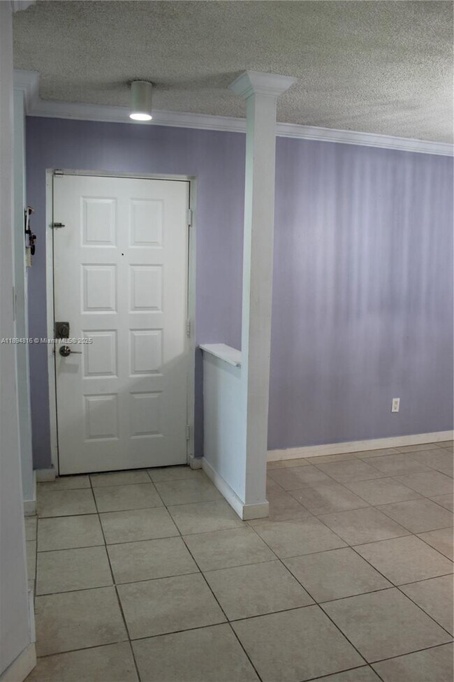 Foto del edificio - 10420 SW 158th Ct