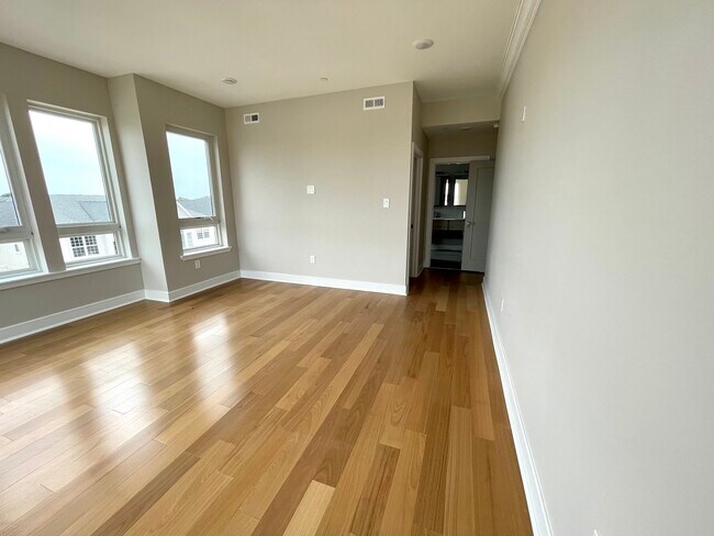 Building Photo - 3202 Capri Dr