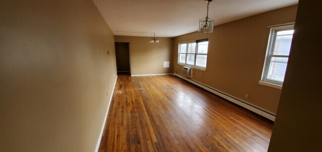 Foto del edificio - 7000 Columbia Ave