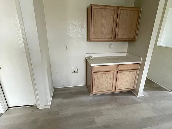 Building Photo - 900 Rose Crystal Way