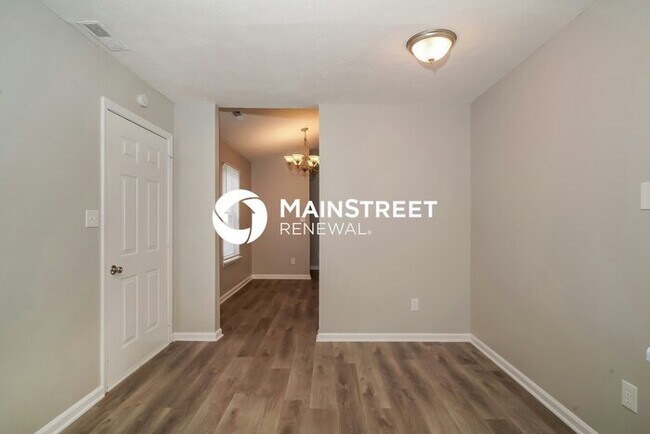 Foto del edificio - 3 Bedroom Pet-Friendly Home in Indianapoli...
