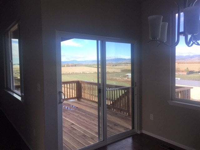 Building Photo - 3423 Curlew Dr