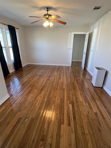 Foto del edificio - 5147 County Rd 1224A