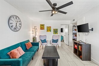 Building Photo - 2002 27th St