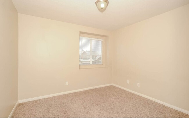 Building Photo - 38564 Pallas Ct
