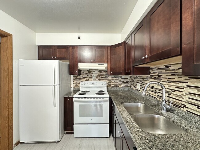 Foto del edificio - 1639 Oakwood Ave